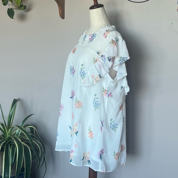 City Chic Top Bella Ivory Sunny Petite Blouse with Flowy Arms Plus Size Small - Picture 6 of 10